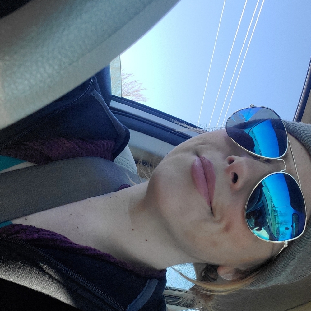 Meet your Posher, Mandie